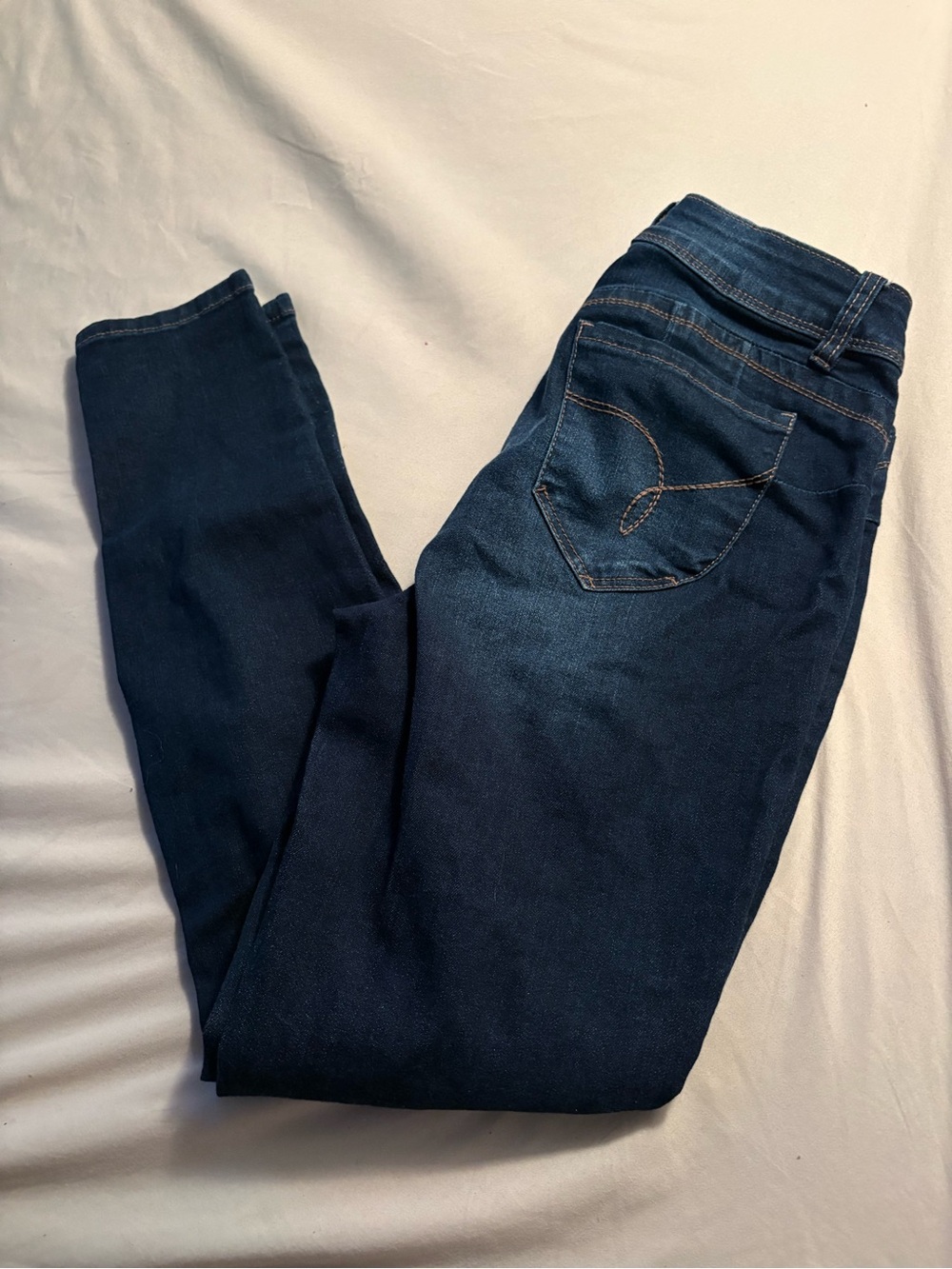 YMI WannaBettaButt Mid Rise Skinny Jeans
